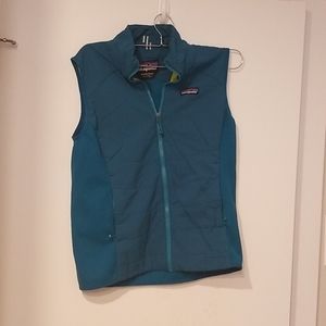 Patagonia Women's Turquoise Vest Size M
